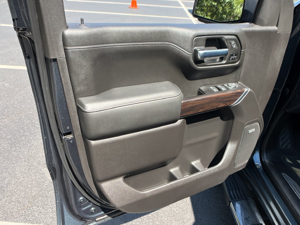 Used 2020 GMC Sierra 1500 SLT w/ SLT Premium Plus Package AWD/4WD image 12