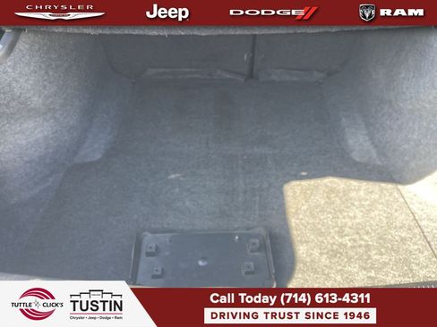 Used 2022 Dodge Charger Scat Pack w/ Dynamics Package RWD image 31