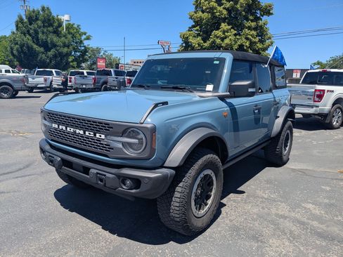 Certified 2023 Ford Bronco Badlands AWD/4WD image 11