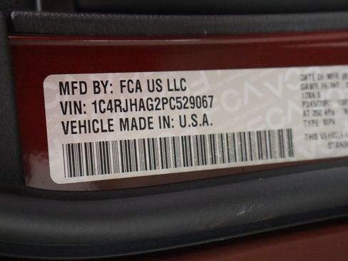 Used 2023 Jeep Grand Cherokee Laredo w/ Trailer Tow Prep Group (B) AWD/4WD image 41