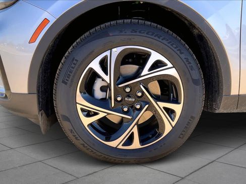 New 2026 Lincoln Nautilus Premier w/ Jet Appearance Package image 11