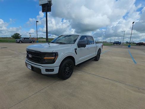 Used 2024 Ford F150 XLT w/ Equipment Group 302A MID RWD image 1