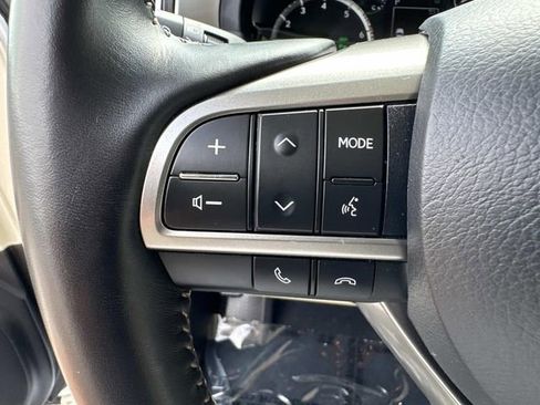 Used 2022 Lexus GX 460 Premium w/ Premium Package AWD/4WD image 31