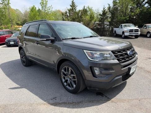 Used 2016 Ford Explorer Sport w/ Equipment Group 401A image 7