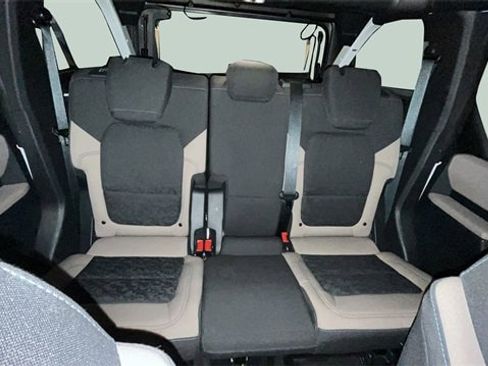 Used 2022 Ford Bronco Wildtrak image 36