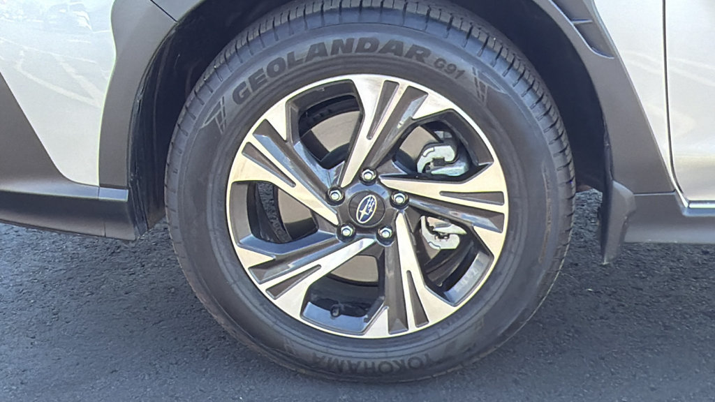 Certified 2026 Subaru Crosstrek 2.5i Premium AWD/4WD image 9
