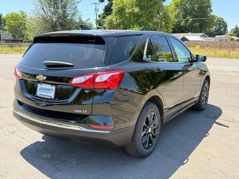 Used 2020 Chevrolet Equinox LT image 18