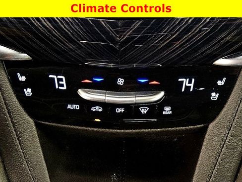 Used 2024 Cadillac XT6 Premium Luxury w/ Technology Package AWD/4WD image 27