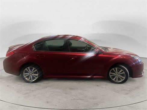 Used 2013 Subaru Legacy 2.5i Premium image 6