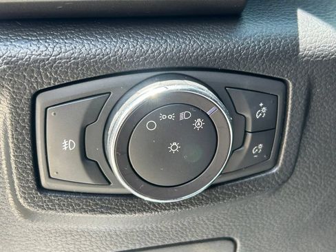 Used 2018 Ford Expedition Limited w/ Equipment Group 302A RWD image 30