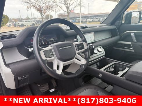 Used 2022 Land Rover Defender 90 X-Dynamic S image 10