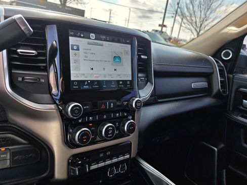 Used 2022 RAM 3500 Laramie image 29