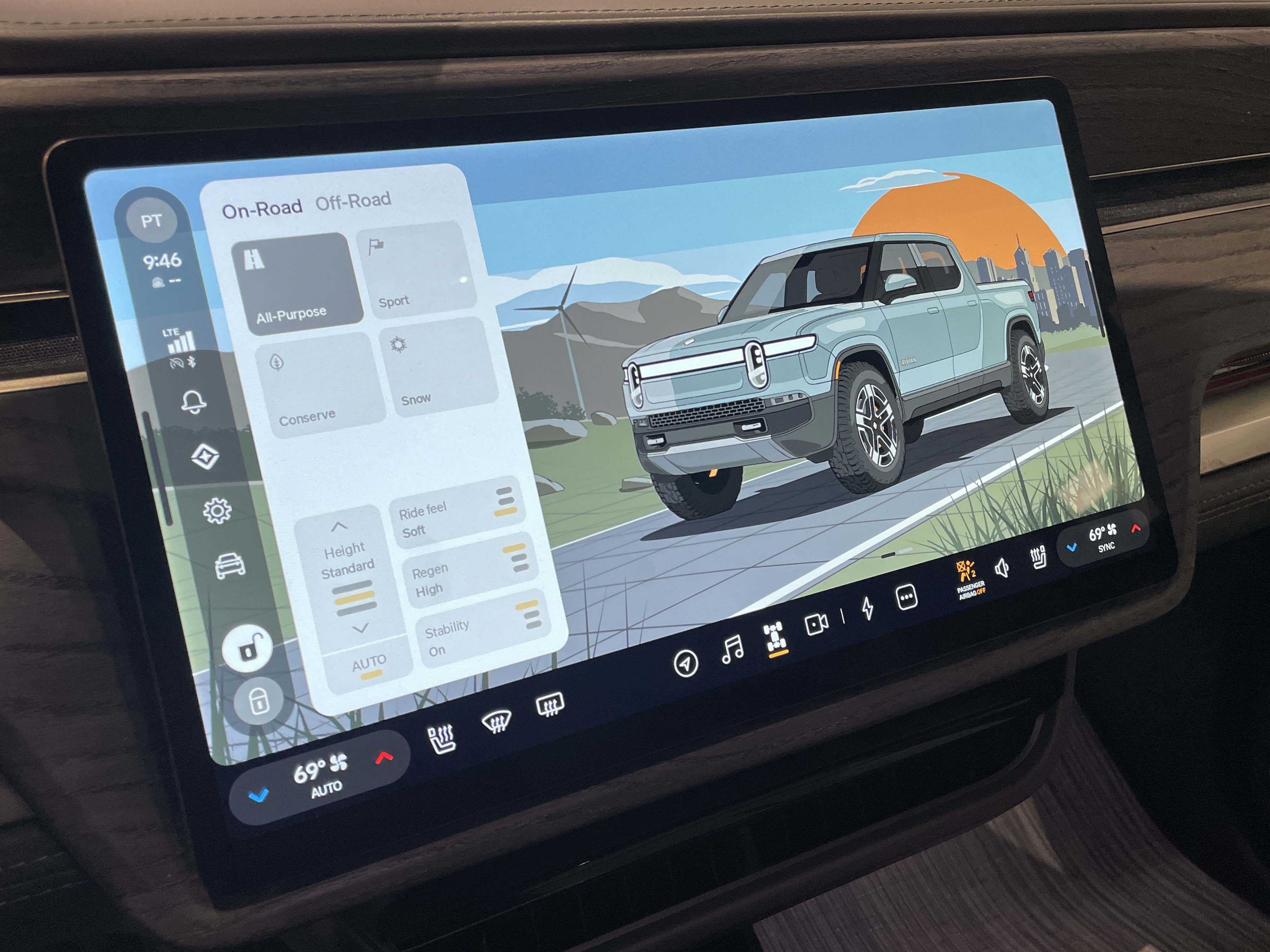Used 2023 Rivian R1T Adventure Quad AWD/4WD image 27