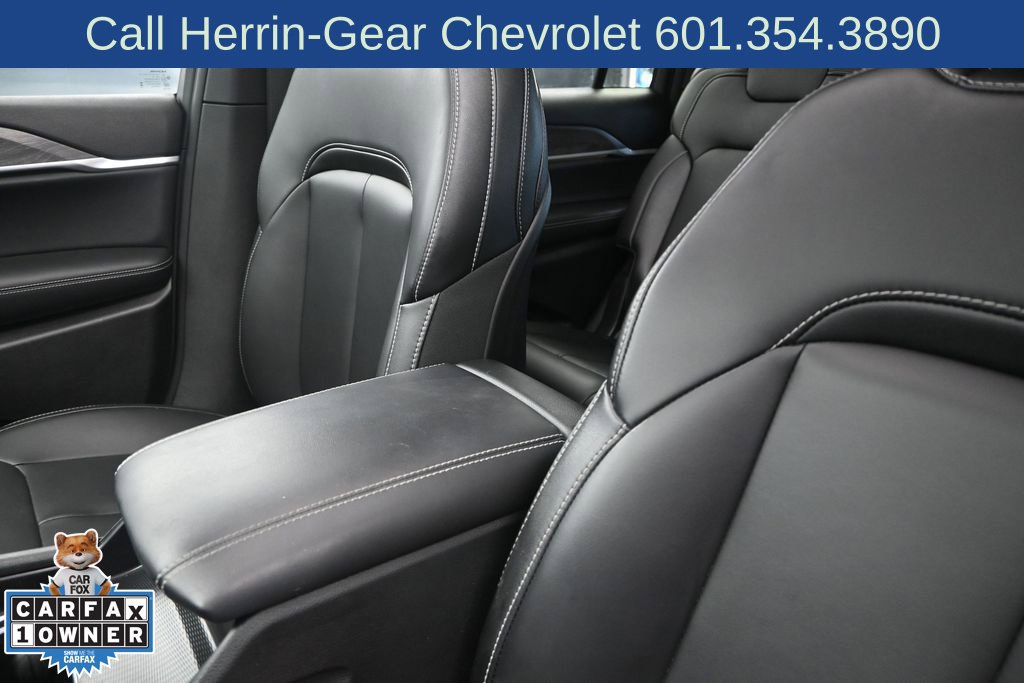 Used 2025 Jeep Grand Cherokee L Limited RWD image 14