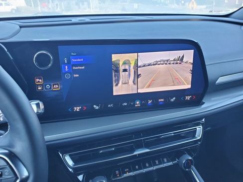 Certified 2024 Chevrolet Traverse LT w/ LPO, Floor Liner Package FWD image 32