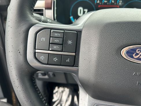 Used 2023 Ford F150 Lariat AWD/4WD image 15