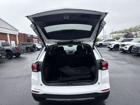 Used 2022 Chevrolet Equinox LT FWD image 22