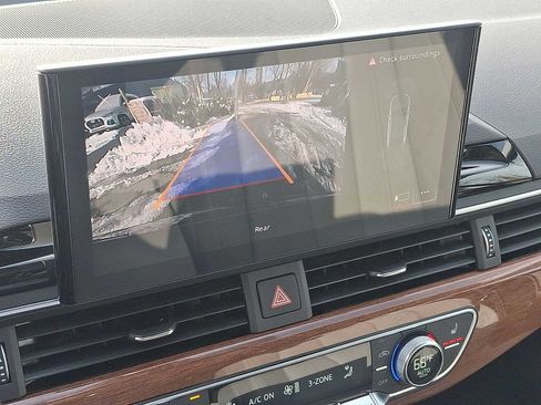 Used 2023 Audi A4 2.0T Premium w/ Convenience Package image 15