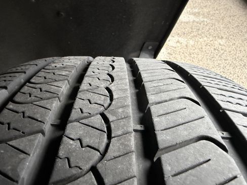 Used 2018 Chevrolet Tahoe Premier w/ RST Edition image 15