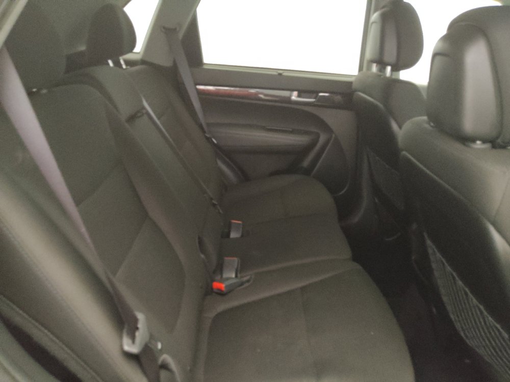 Used 2014 Kia Sorento LX AWD/4WD image 19