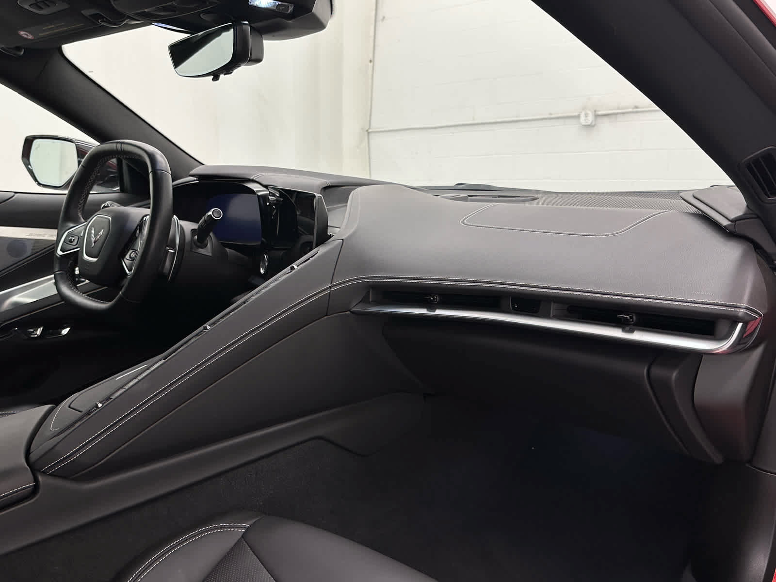 Used 2022 Chevrolet Corvette Stingray Preferred Cpe w/ Z51 Performance Package RWD image 14