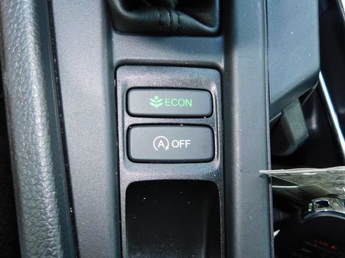 Used 2025 Honda Accord SE image 33
