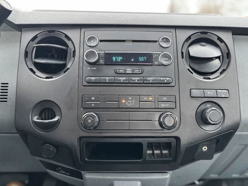 Used 2012 Ford F250 XL image 17