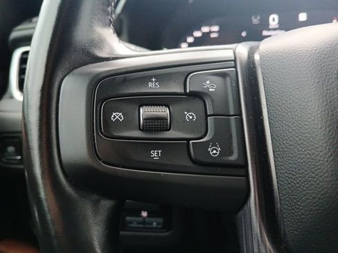 Used 2023 GMC Yukon XL Denali Ultimate image 25