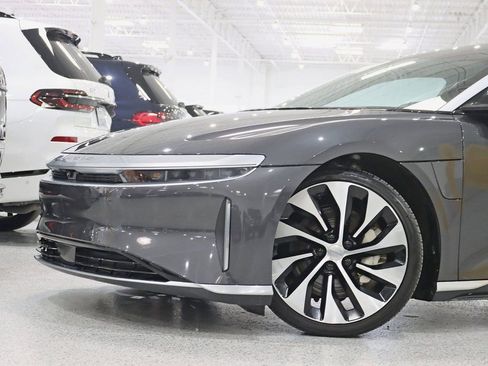 Used 2022 Lucid Air Grand Touring image 3