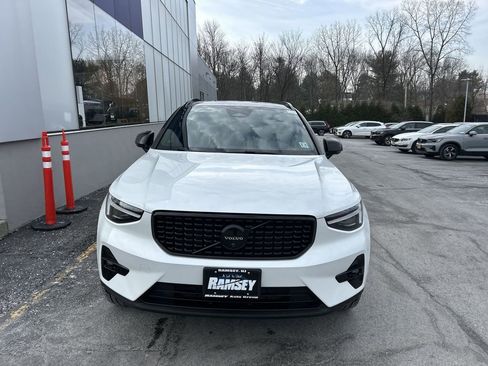New 2026 Volvo XC40 B5 Ultra w/ Climate Package image 3