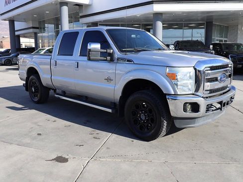 Used 2016 Ford F250 Lariat w/ Lariat Ultimate Package image 8
