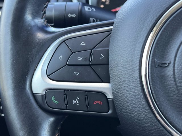 Used 2019 Jeep Compass Limited AWD/4WD image 26