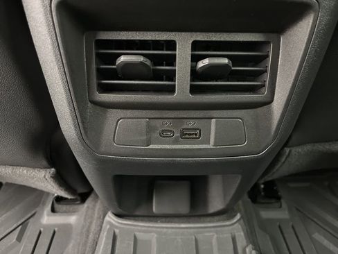 Used 2024 GMC Canyon AT4 w/ Canyon Safety Plus Package image 24