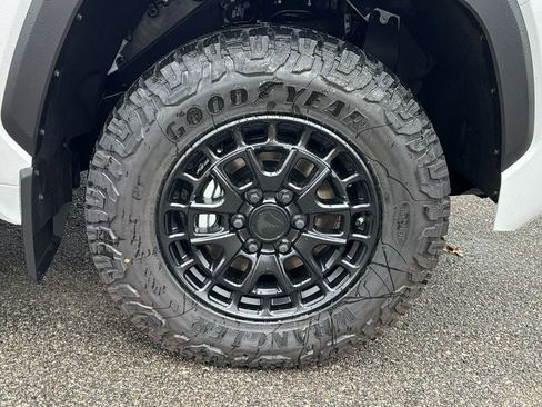 New 2026 Toyota Tundra SR5 RWD image 12