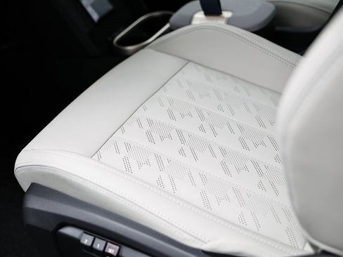 New 2026 MINI Cooper 2-Door Hardtop image 23