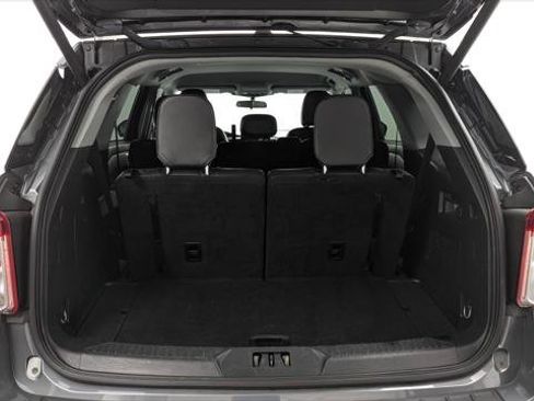 Used 2023 Ford Explorer XLT w/ Equipment Group 202A image 16