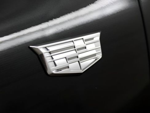 Used 2023 Cadillac XT6 Premium Luxury AWD/4WD image 45