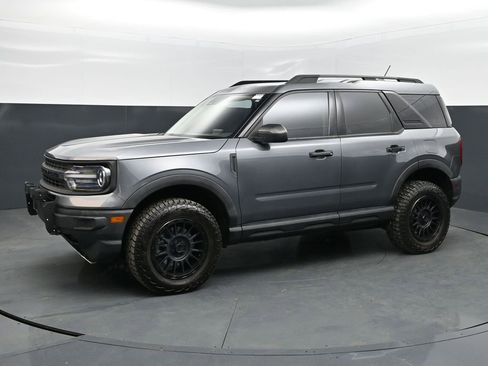 Used 2021 Ford Bronco Sport image 1