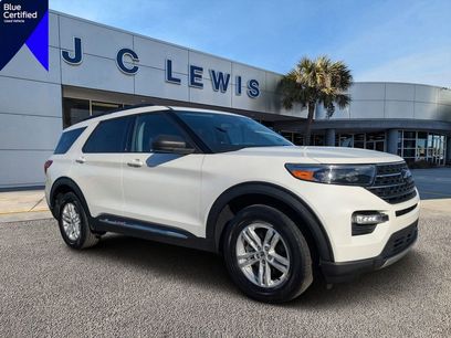 Certified 2023 Ford Explorer XLT w/ Equipment Group 202A
