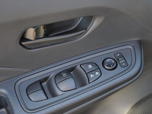 Used 2024 Nissan Versa S w/ Trunk Package image 19