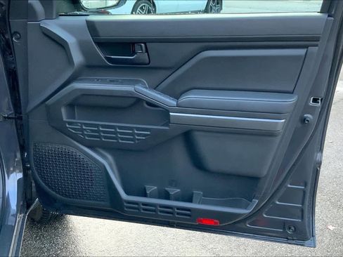 Used 2024 Toyota Tacoma SR5 image 21