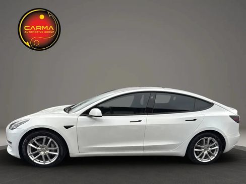 Used 2022 Tesla Model 3 Long Range AWD/4WD image 9