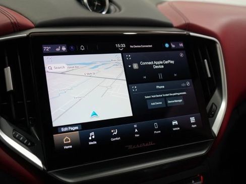 Used 2022 Maserati Ghibli Trofeo image 24