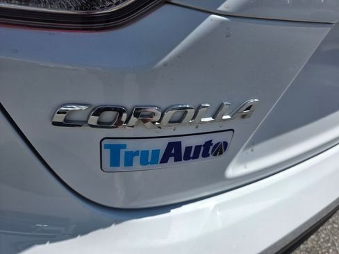 Used 2023 Toyota Corolla LE image 18