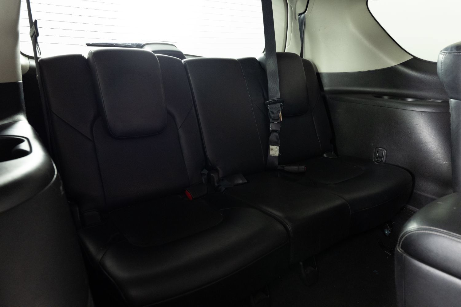 Used 2016 INFINITI QX80 4WD w/ Deluxe Technology Package image 21