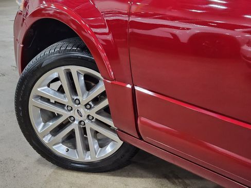 Used 2015 Ford Expedition Limited w/ Equipment Group 301A image 24