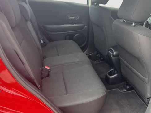Used 2018 Honda HR-V LX image 18