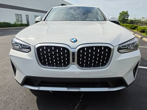 Used 2024 BMW X4 xDrive30i w/ Premium Package AWD/4WD image 13