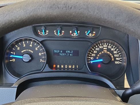 Used 2014 Ford F150 STX w/ Equipment Group 201A Mid AWD/4WD image 10