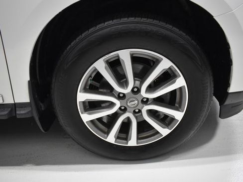 Used 2014 Nissan Pathfinder SL w/ SL Premium Package image 10